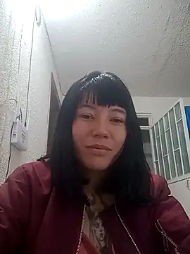 Angeline  Thompson online show from December 2025 02:16:01 AM