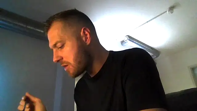 cheekycherryx online show from February 2026 11:59:01 PM