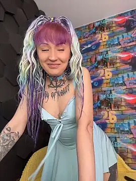 Snapshot of Tattoo__Moon chatting on April 2026 11:54:02 PM Tattoo Moon online show from April 2026 11:54:02 PM