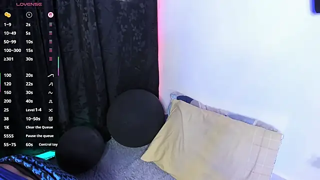 agathawalter  online show from January 2026 07:59:01 PM