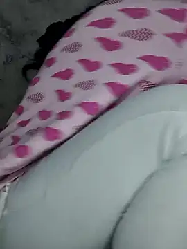 SubmissiveKaur online show from January 2026 03:53:01 AM