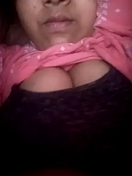 Snapshot of pihuu1313 chatting on March 2026 10:41:01 AM pihuu1313 online show from March 2026 10:41:01 AM