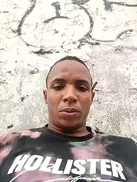 Andreskelly online show from February 2026 09:00:01 PM