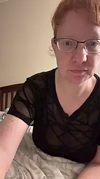 Snapshot of Lenaravenswood chatting on December 2025 07:46:02 AM Lenaravenswood online show from December 2025 07:46:02 AM