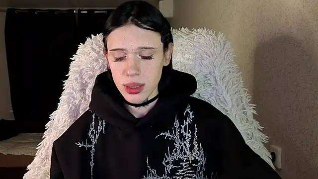 Snapshot of polimun chatting on April 2026 05:04:02 PM polimun online show from April 2026 05:04:02 PM