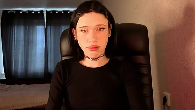 Snapshot of polimun chatting on April 2026 05:10:02 AM polimun online show from April 2026 05:10:02 AM