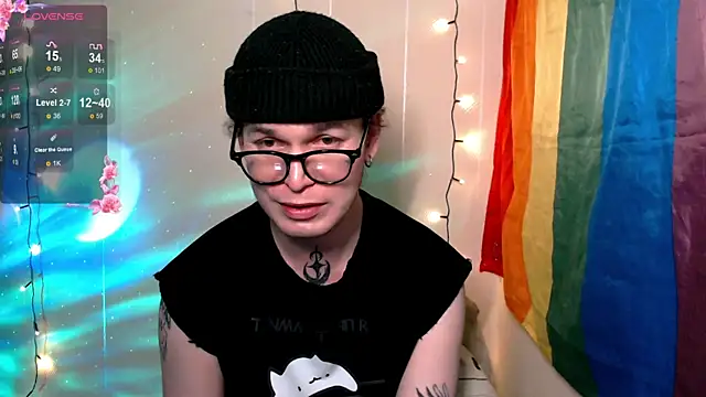 Snapshot of Steve_q chatting on December 2025 07:53:02 PM Steve q online show from December 2025 07:53:02 PM