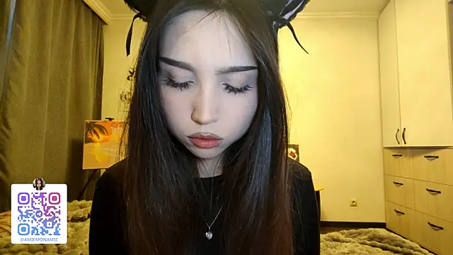 Snapshot of Qwami_Amie chatting on January 2026 04:16:01 AM Qwami Amie online show from January 2026 04:16:01 AM