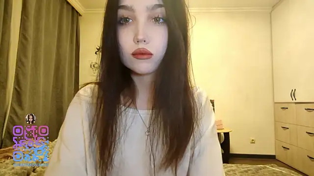 Snapshot of Qwami_Amie chatting on February 2026 01:16:01 PM Qwami Amie online show from February 2026 01:16:01 PM