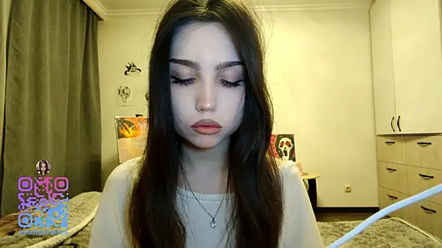 Snapshot of Qwami_Amie chatting on February 2026 02:41:01 AM Qwami Amie online show from February 2026 02:41:01 AM