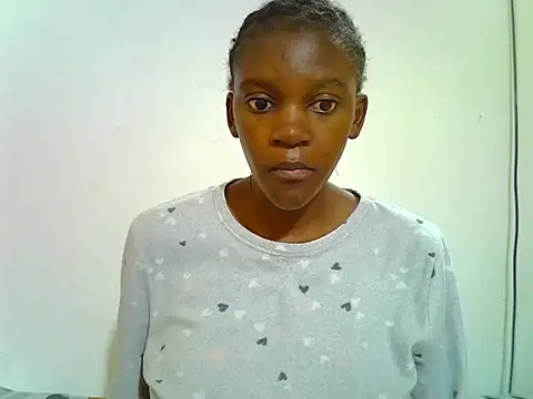 PetiteDoll 06 online show from April 2026 05:40:01 AM