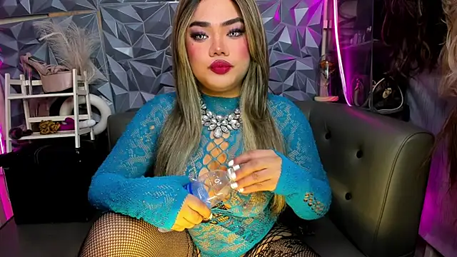 AlwaysHornyMia online show from March 2026 10:55:01 PM