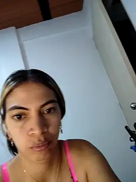 Snapshot of Evangeline_Bonnet chatting on April 2026 09:10:01 AM Evangeline Bonnet online show from April 2026 09:10:01 AM