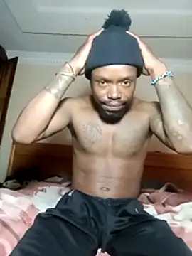 Snapshot of M_HANDSOME chatting on December 2025 04:18:02 AM M HANDSOME online show from December 2025 04:18:02 AM