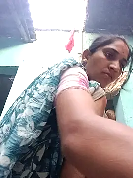 Snapshot of Chayna_singh chatting on June 2026 12:43:02 AM Chayna singh online show from June 2026 12:43:02 AM