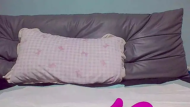 P-Pink online show from January 2026 04:20:02 PM