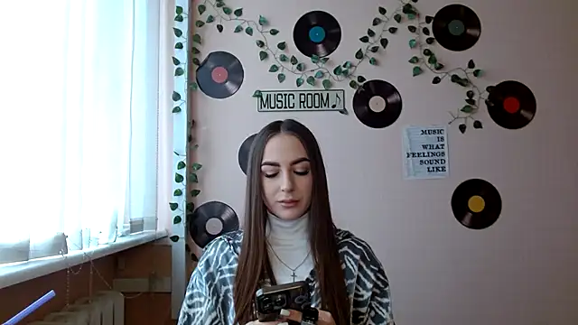 Snapshot of Lina_Dream chatting on December 2025 12:43:01 PM Lina Dream online show from December 2025 12:43:01 PM