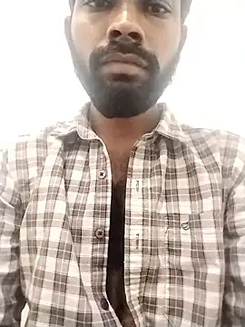 Snapshot of Teluguking143 chatting on December 2025 01:54:02 AM Teluguking143 online show from December 2025 01:54:02 AM