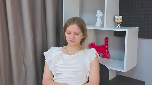 Snapshot of HazeElariel chatting on March 2026 09:56:02 AM HazeElariel online show from March 2026 09:56:02 AM