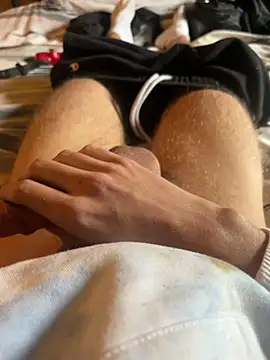 Snapshot of YoungVibe chatting on March 2026 01:50:02 PM YoungVibe online show from March 2026 01:50:02 PM