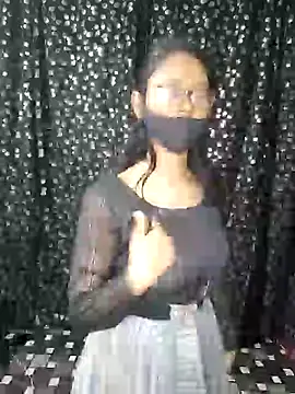 Snapshot of Rose1728 chatting on March 2026 03:59:02 PM Rose1728 online show from March 2026 03:59:02 PM