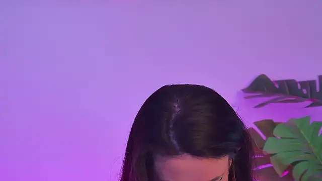 Snapshot of TheaMalekoo chatting on March 2026 07:45:01 AM TheaMalekoo online show from March 2026 07:45:01 AM