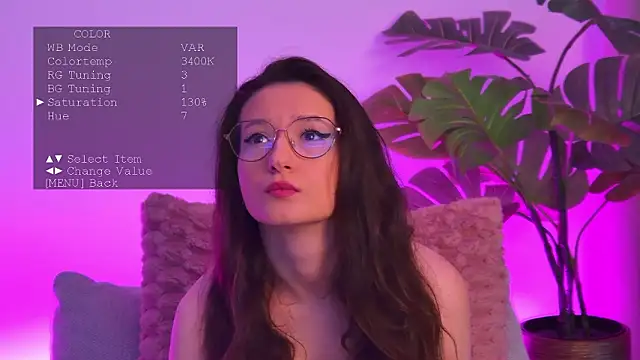 Snapshot of TheaMalekoo chatting on March 2026 07:44:01 AM TheaMalekoo online show from March 2026 07:44:01 AM