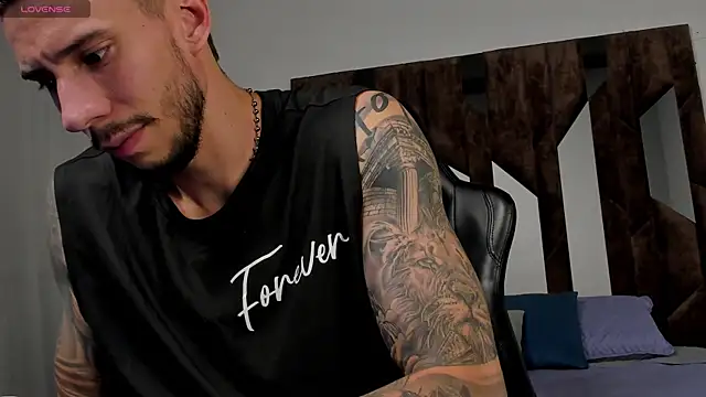 J king   online show from April 2026 08:12:02 PM