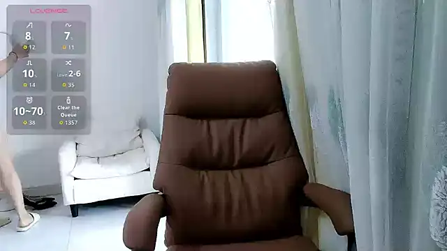 Snapshot of Leila-11 chatting on June 2026 12:22:01 AM Leila-11 online show from June 2026 12:22:01 AM