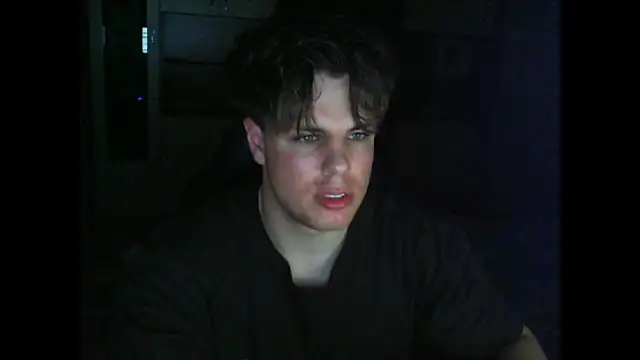 Snapshot of GymGuy0505 chatting on April 2026 11:03:01 PM GymGuy0505 online show from April 2026 11:03:01 PM