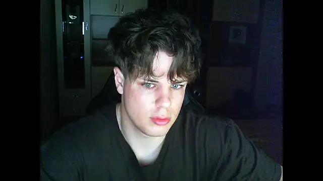 Snapshot of GymGuy0505 chatting on April 2026 08:01:02 PM GymGuy0505 online show from April 2026 08:01:02 PM