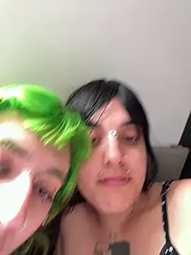 Snapshot of diezinha chatting on December 2025 01:28:01 PM diezinha online show from December 2025 01:28:01 PM