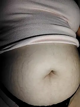 Snapshot of alexacurvy05 chatting on March 2026 10:38:01 PM alexacurvy05 online show from March 2026 10:38:01 PM