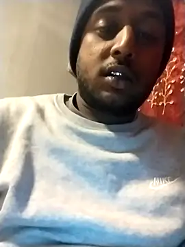 Snapshot of Mohandkim chatting on July 2026 10:27:01 PM Mohandkim online show from July 2026 10:27:01 PM