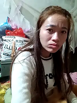 little-effy online show from February 2026 08:48:02 PM