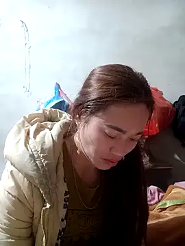 little-effy online show from February 2026 01:41:01 PM