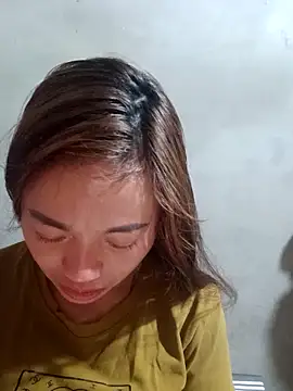 little-effy online show from March 2026 08:26:01 PM