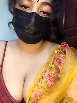 nosrat014 online show from March 2026 06:45:02 PM