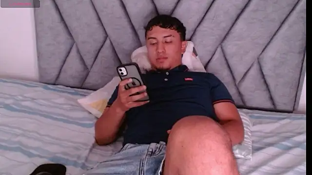 kyro estrada online show from February 2026 09:59:02 PM