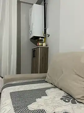 Snapshot of sweetsexywoman chatting on December 2025 08:47:02 PM sweetsexywoman online show from December 2025 08:47:02 PM