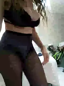 NovaMia online show from February 2026 08:32:02 AM