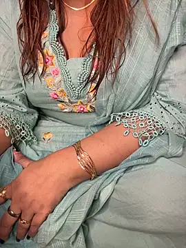 butterflyslay online show from March 2026 05:08:02 AM