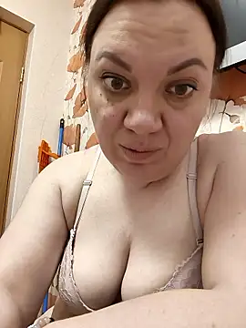 LimonLoveqw online show from January 2026 06:13:02 PM