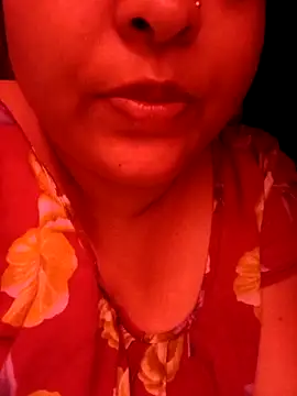 Snapshot of peu8 chatting on February 2026 05:02:02 PM peu8 online show from February 2026 05:02:02 PM
