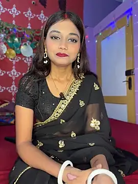 Sweet-priyaa online show from May 2026 09:36:01 AM