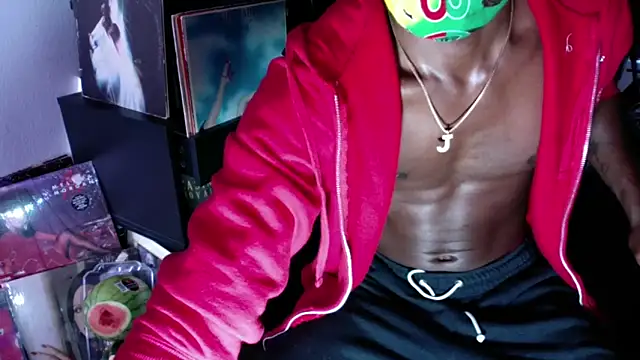 Snapshot of ISLANDBANANA1 chatting on December 2025 06:56:01 PM ISLANDBANANA1 online show from December 2025 06:56:01 PM