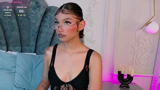 Snapshot of Mimi-Nyx chatting on March 2026 04:06:01 AM Mimi-Nyx online show from March 2026 04:06:01 AM