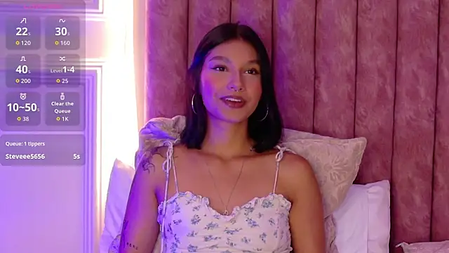 Snapshot of Mimi-Nyx chatting on April 2026 04:17:01 AM Mimi-Nyx online show from April 2026 04:17:01 AM