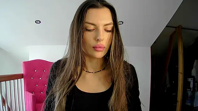 Addisonadore online show from March 2026 07:47:02 AM