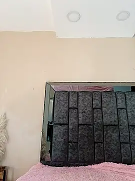 Snapshot of Jasmineloki chatting on February 2026 08:29:01 PM Jasmineloki online show from February 2026 08:29:01 PM